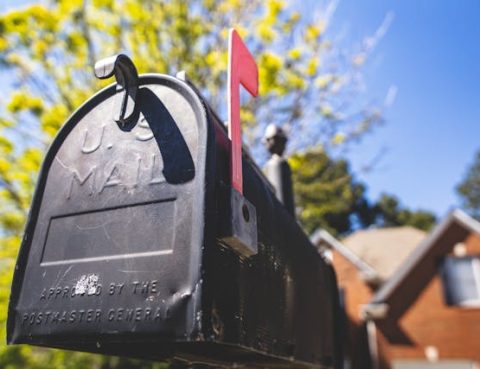 Mail box